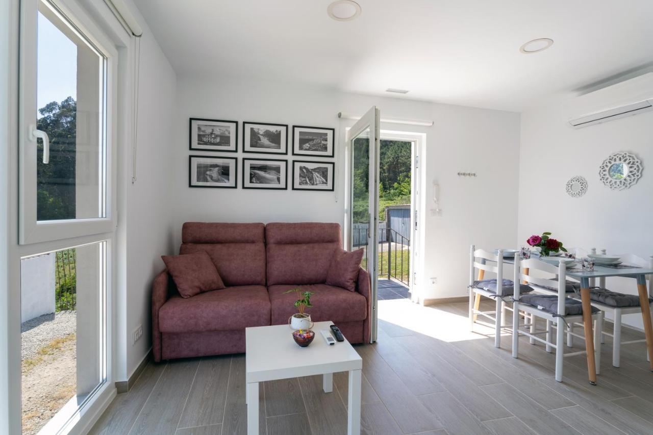 Solpor Galitrips - Apartamentos Corcubión Buitenkant foto