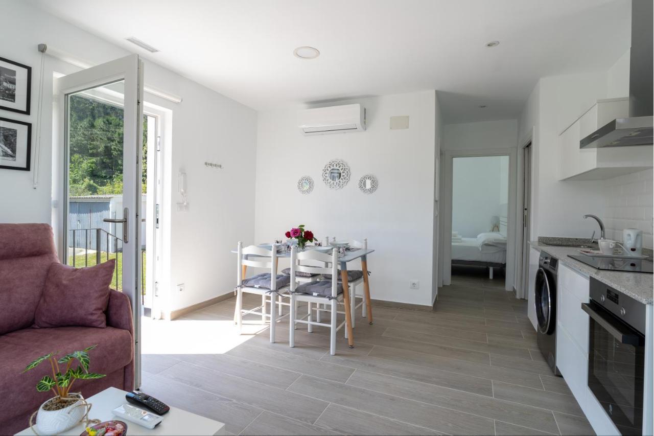 Solpor Galitrips - Apartamentos Corcubión Buitenkant foto